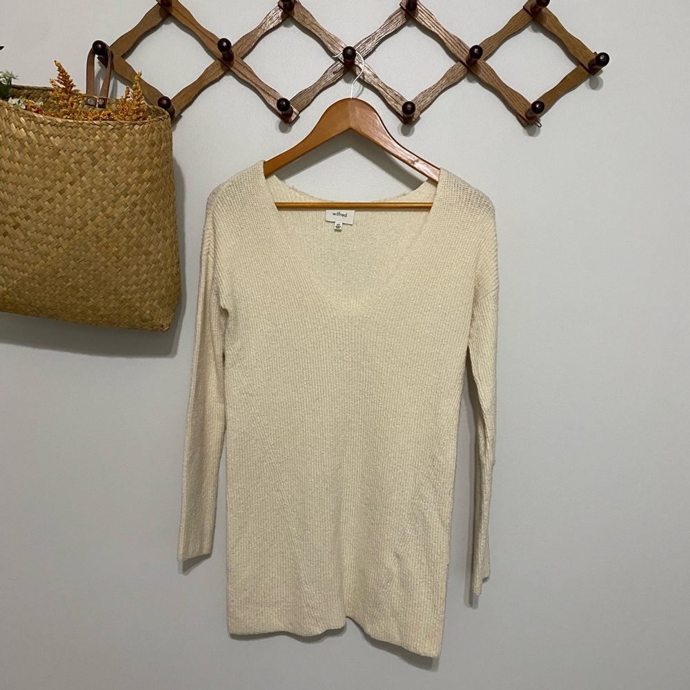 Aritzia Cream V-Neck Oversized Sweater